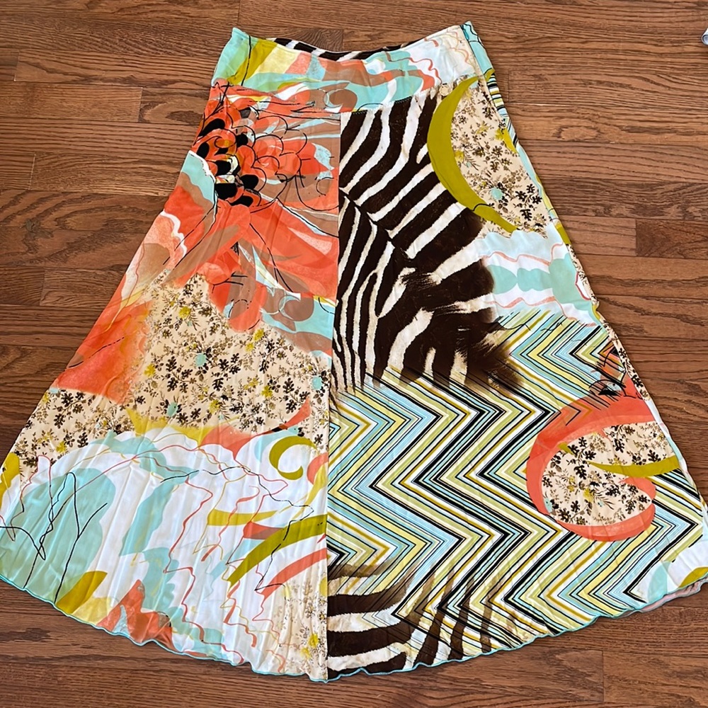 Beautiful Italian made skirt